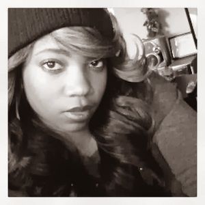 Meet your Posher, Alexis